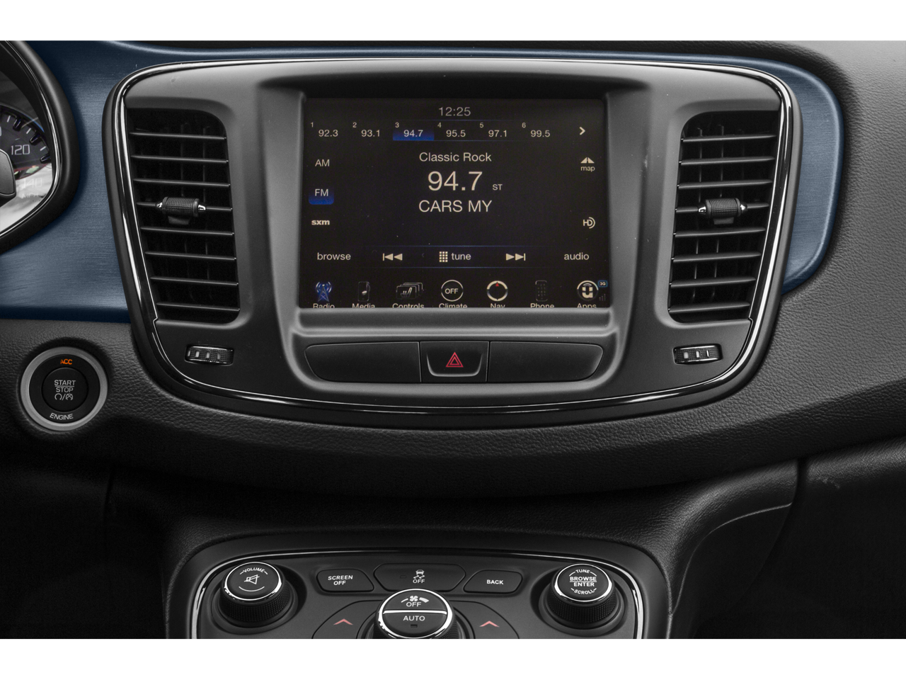 2015 Chrysler 200 S photo 2