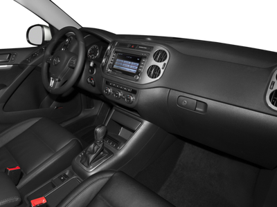 2018 Volkswagen Tiguan Limited 2.0T 4Motion