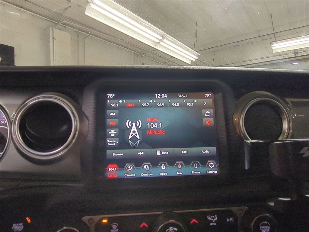 2022 Jeep Gladiator Overland