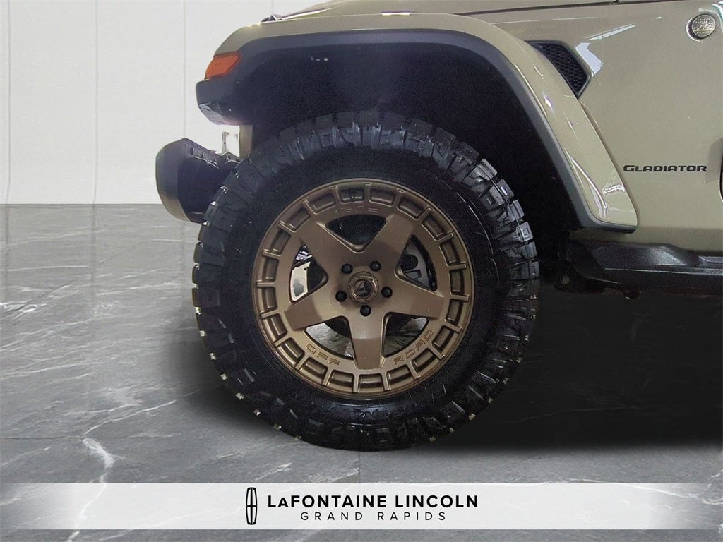 2022 Jeep Gladiator Overland