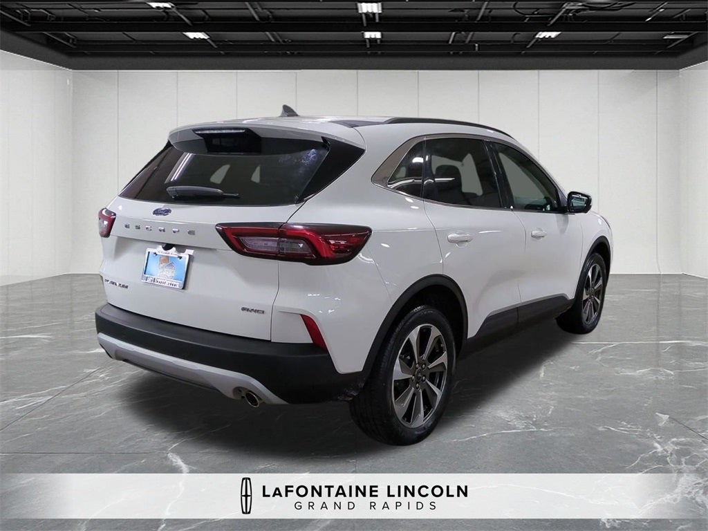 2024 Ford Escape Platinum