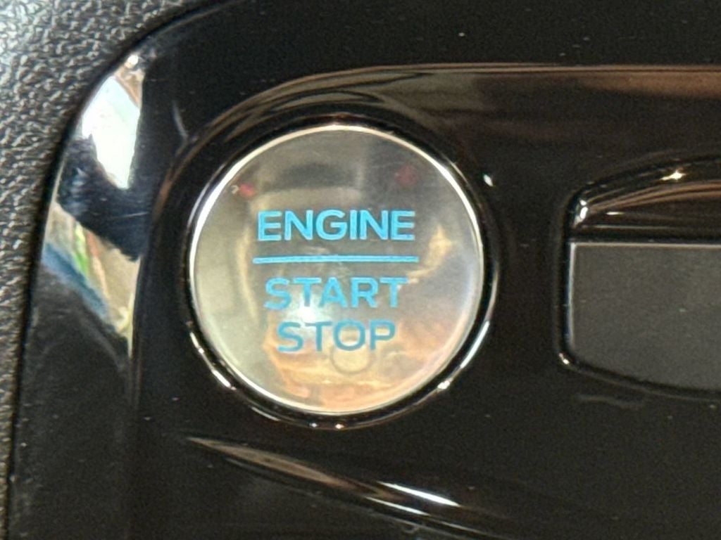 2024 Ford Escape ST-Line Select