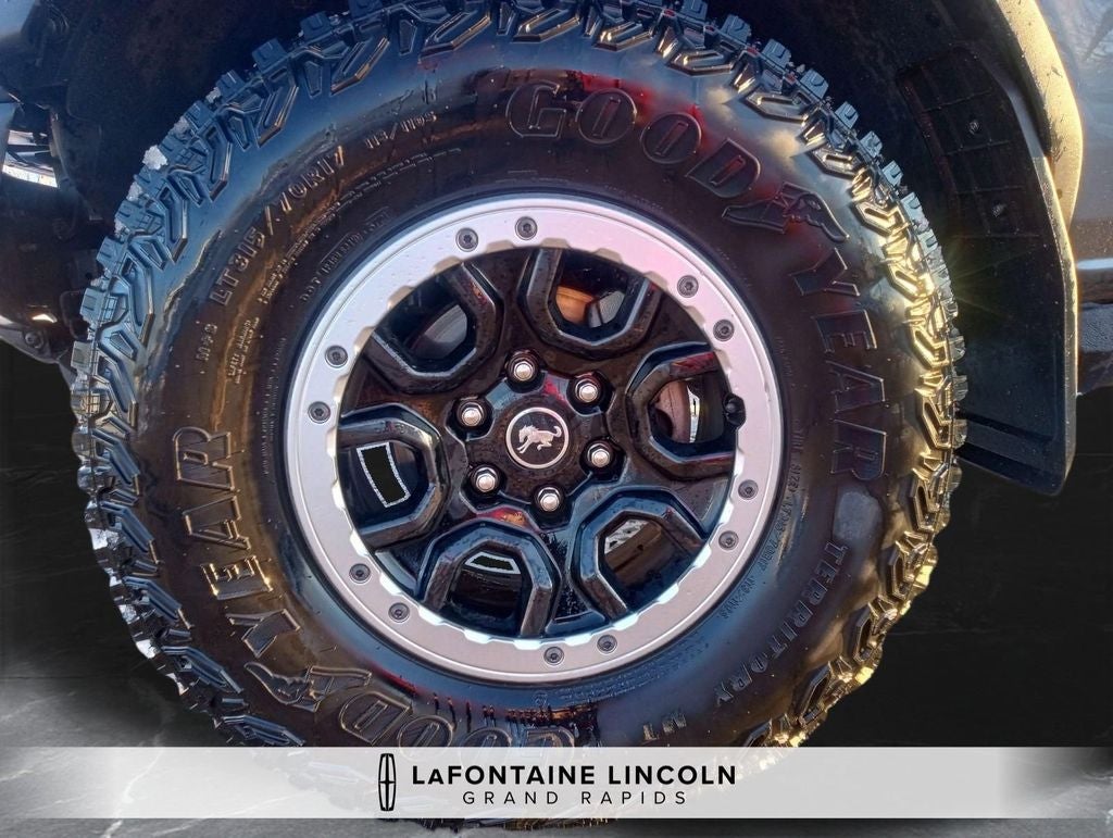 2021 Ford Bronco Base