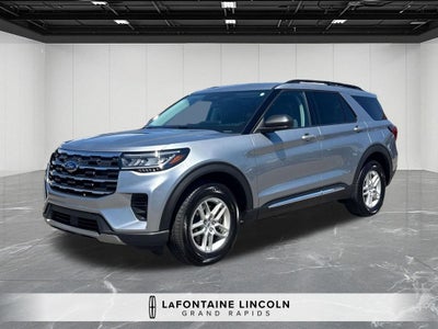 2025 Ford Explorer Active