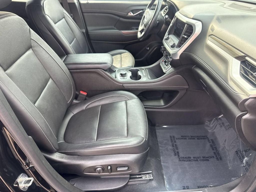 2020 GMC Acadia SLT