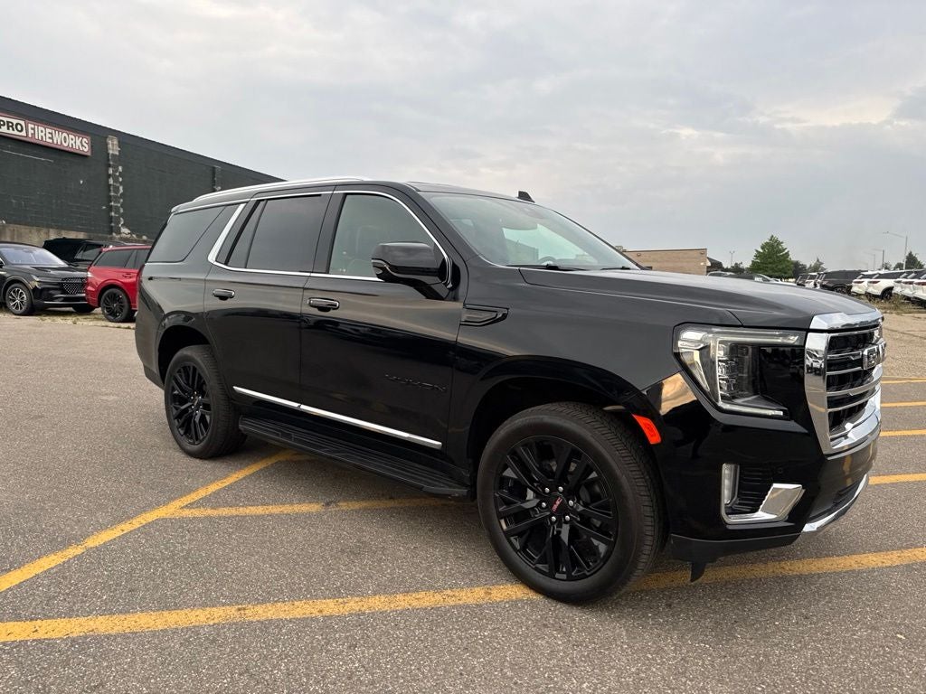 2024 GMC Yukon SLT