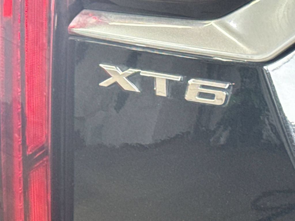 2021 Cadillac XT6 Luxury