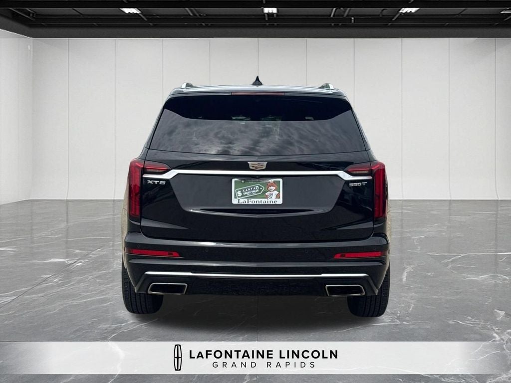2021 Cadillac XT6 Luxury
