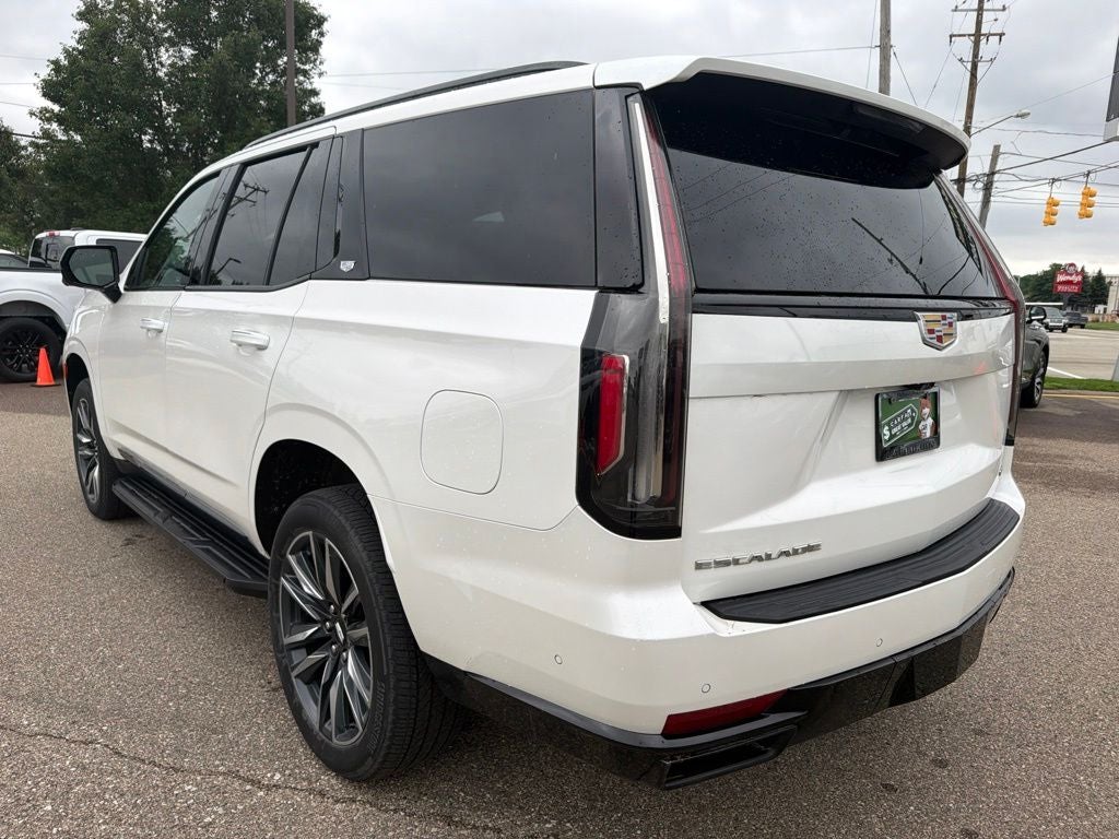 2024 Cadillac Escalade Sport