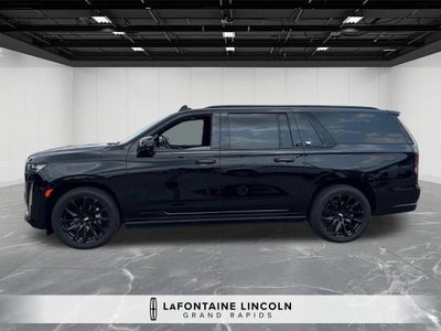 2022 Cadillac Escalade ESV Sport Platinum
