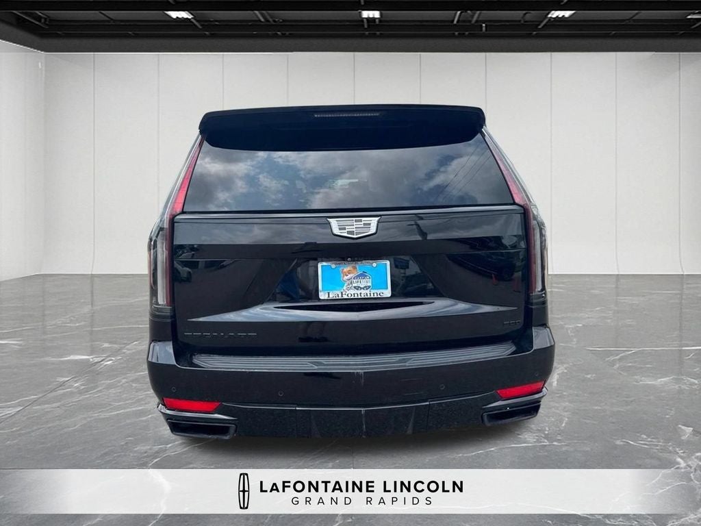 2022 Cadillac Escalade ESV Sport Platinum