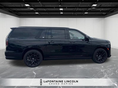 2022 Cadillac Escalade ESV Sport Platinum