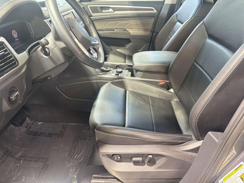 2022 Volkswagen Atlas 3.6L V6 SE w/Technology