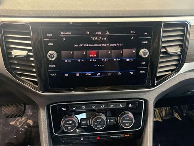 2022 Volkswagen Atlas 3.6L V6 SE w/Technology