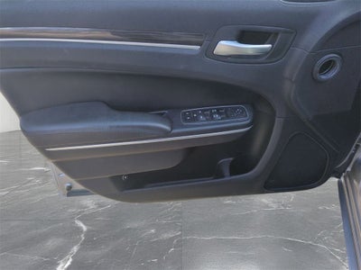 2018 Chrysler 300 Touring