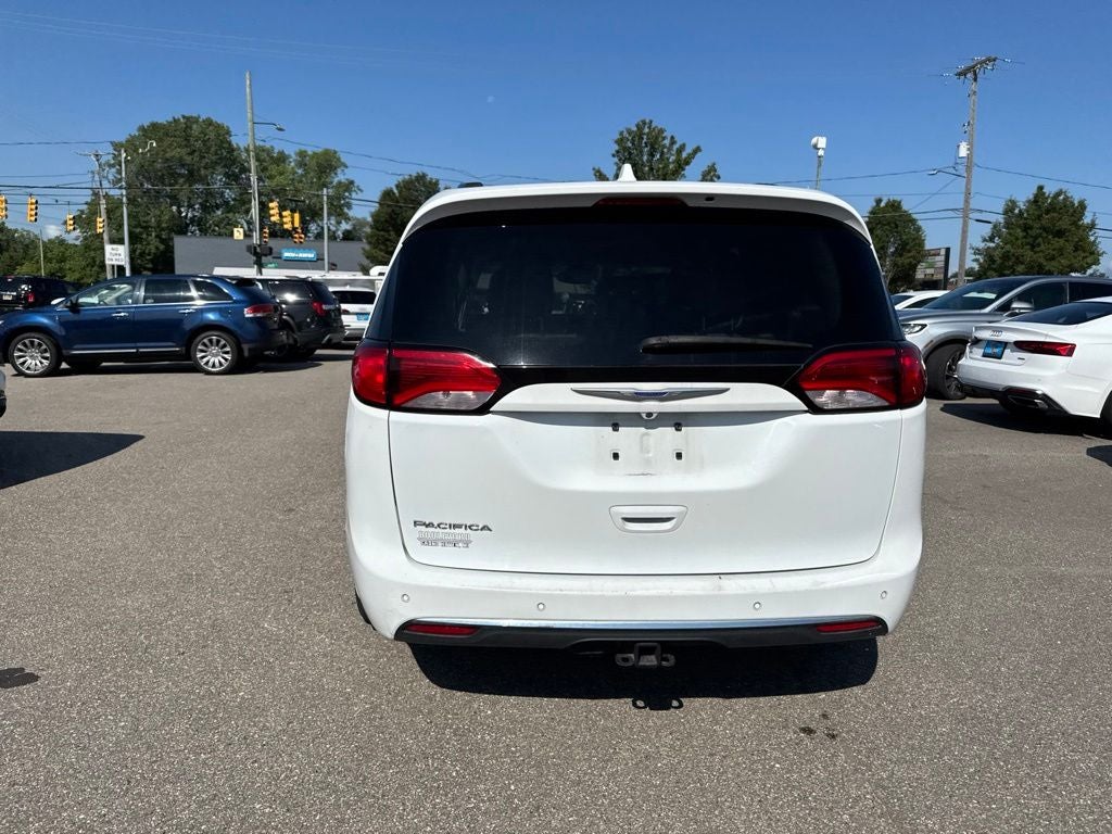2019 Chrysler Pacifica Touring L