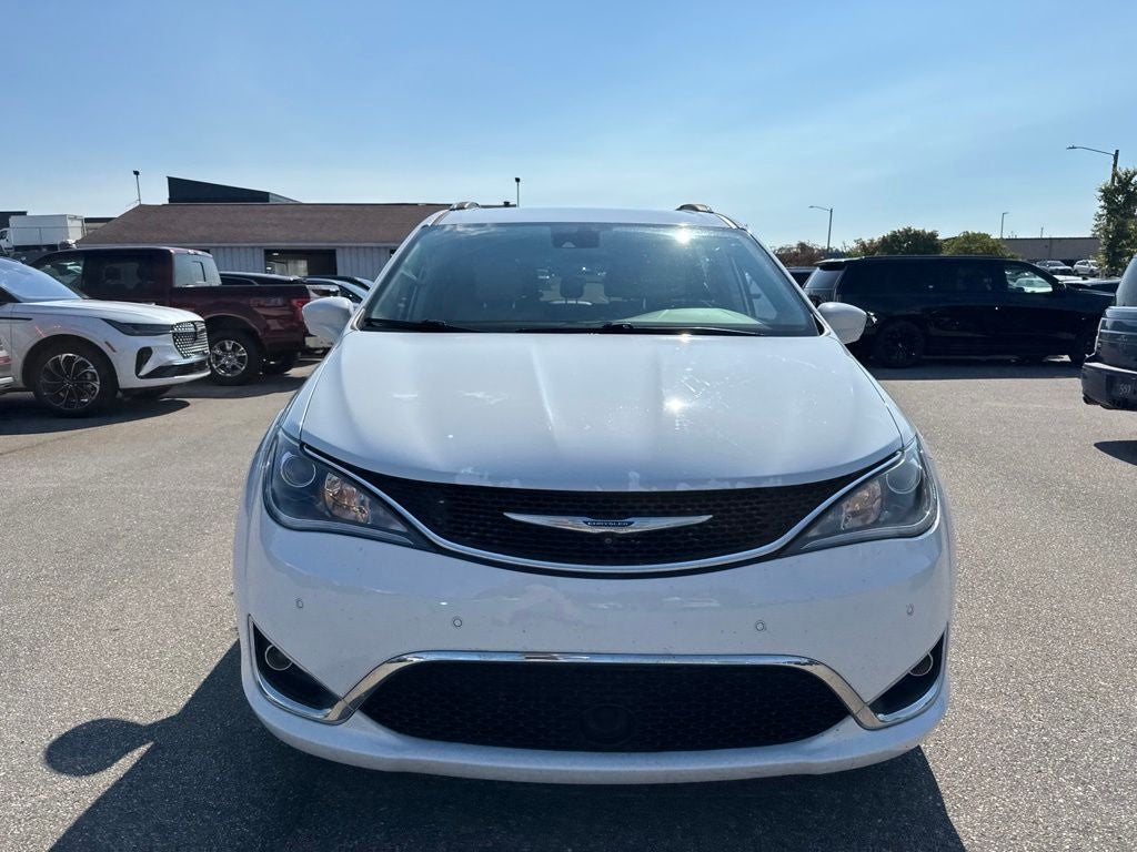 2019 Chrysler Pacifica Touring L