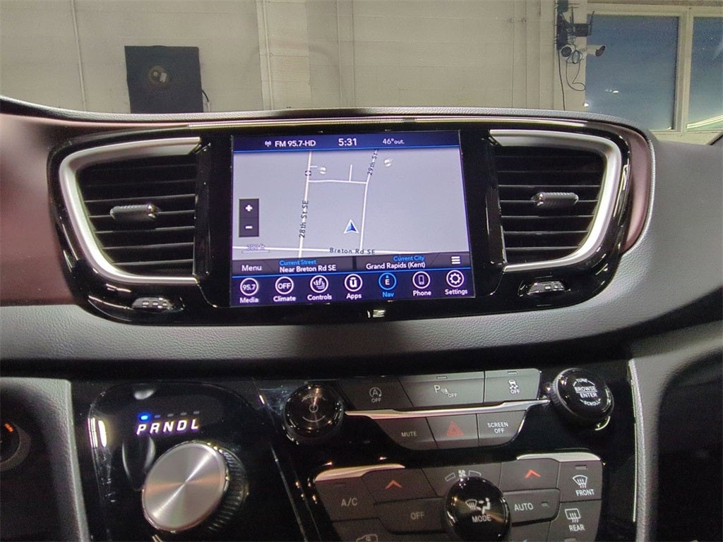 2020 Chrysler Pacifica Touring L Plus