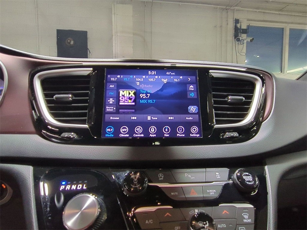 2020 Chrysler Pacifica Touring L Plus