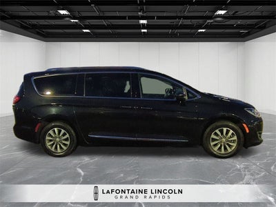 2020 Chrysler Pacifica Touring L Plus
