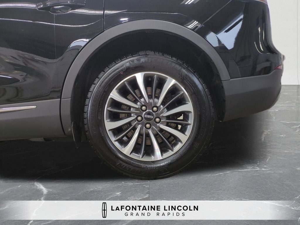 2023 Lincoln Nautilus Standard