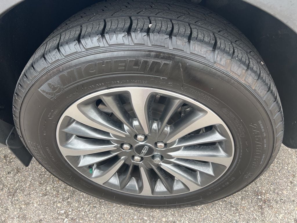 2023 Lincoln Nautilus Standard