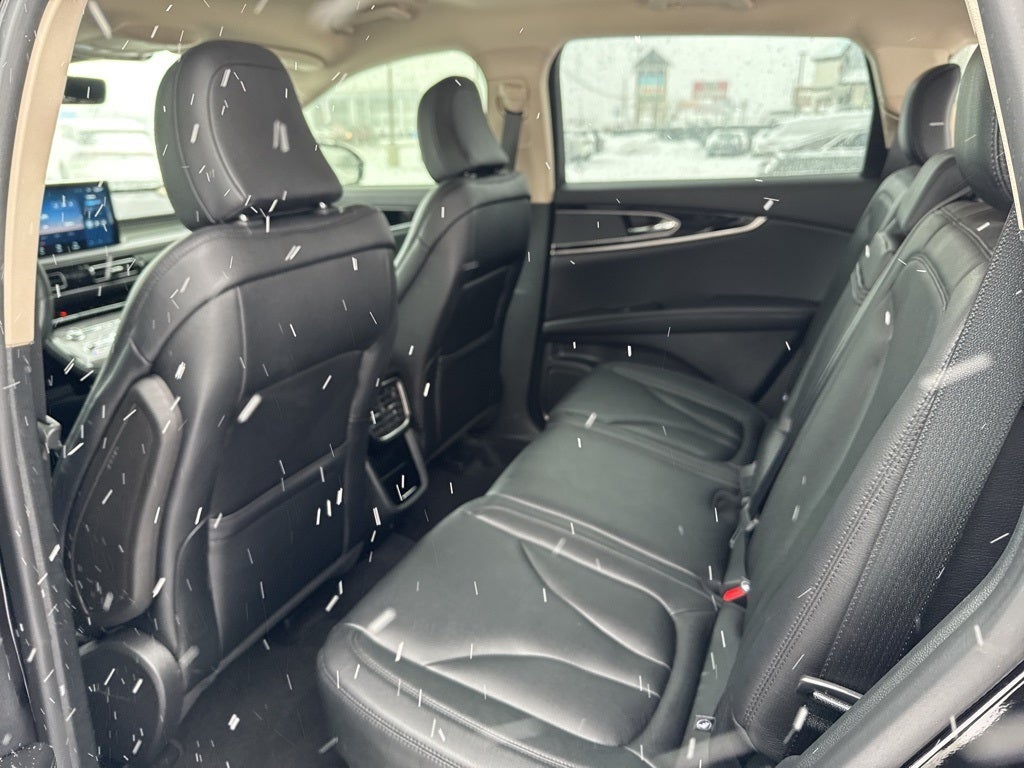 2023 Lincoln Nautilus Standard