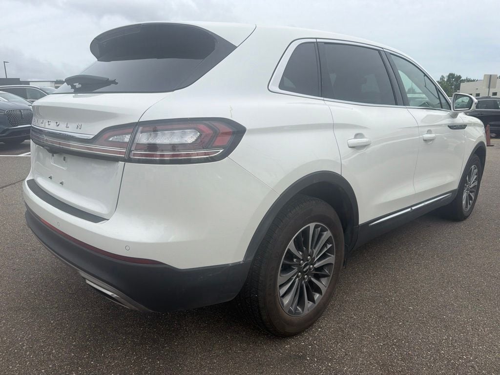2023 Lincoln Nautilus Standard
