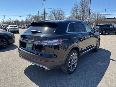 2022 Lincoln Nautilus Reserve