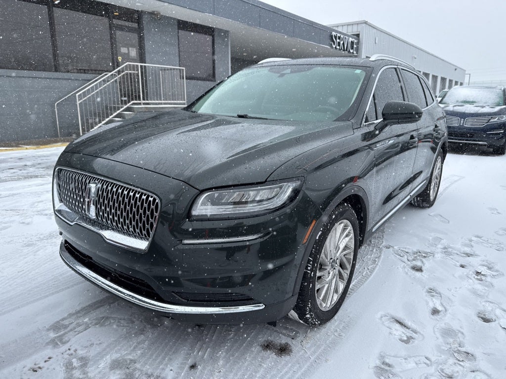 2022 Lincoln Nautilus Reserve