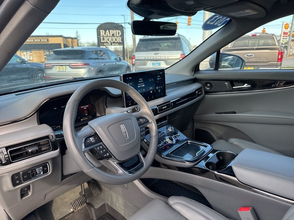 2023 Lincoln Nautilus Reserve