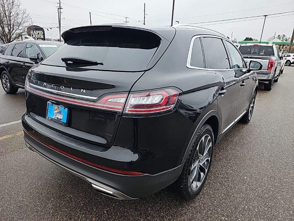 2022 Lincoln Nautilus Reserve