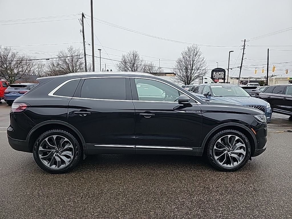 2022 Lincoln Nautilus Reserve