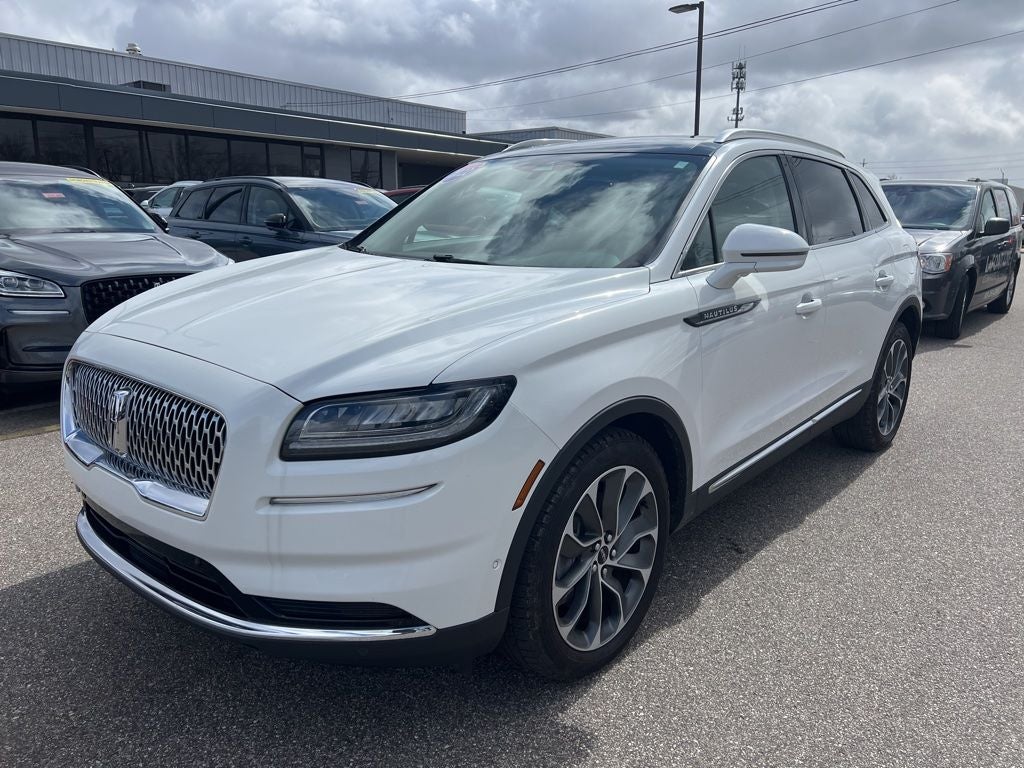 2022 Lincoln Nautilus Reserve