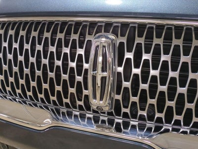 2021 Lincoln Nautilus Reserve