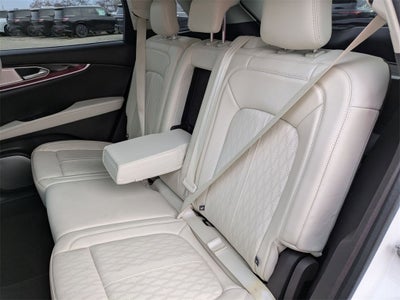 2022 Lincoln Nautilus Black Label