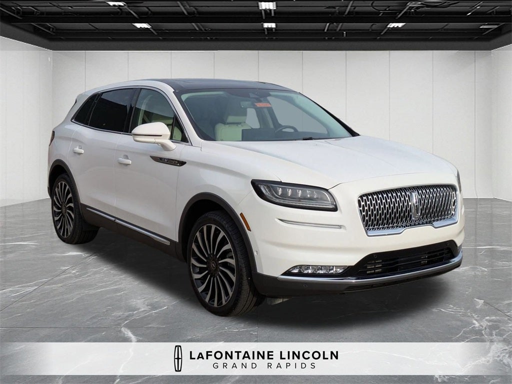 2022 Lincoln Nautilus Black Label