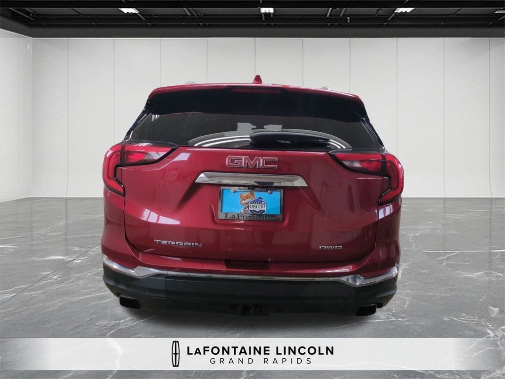 2020 GMC Terrain SLT