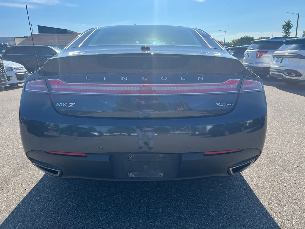 2013 Lincoln MKZ Base