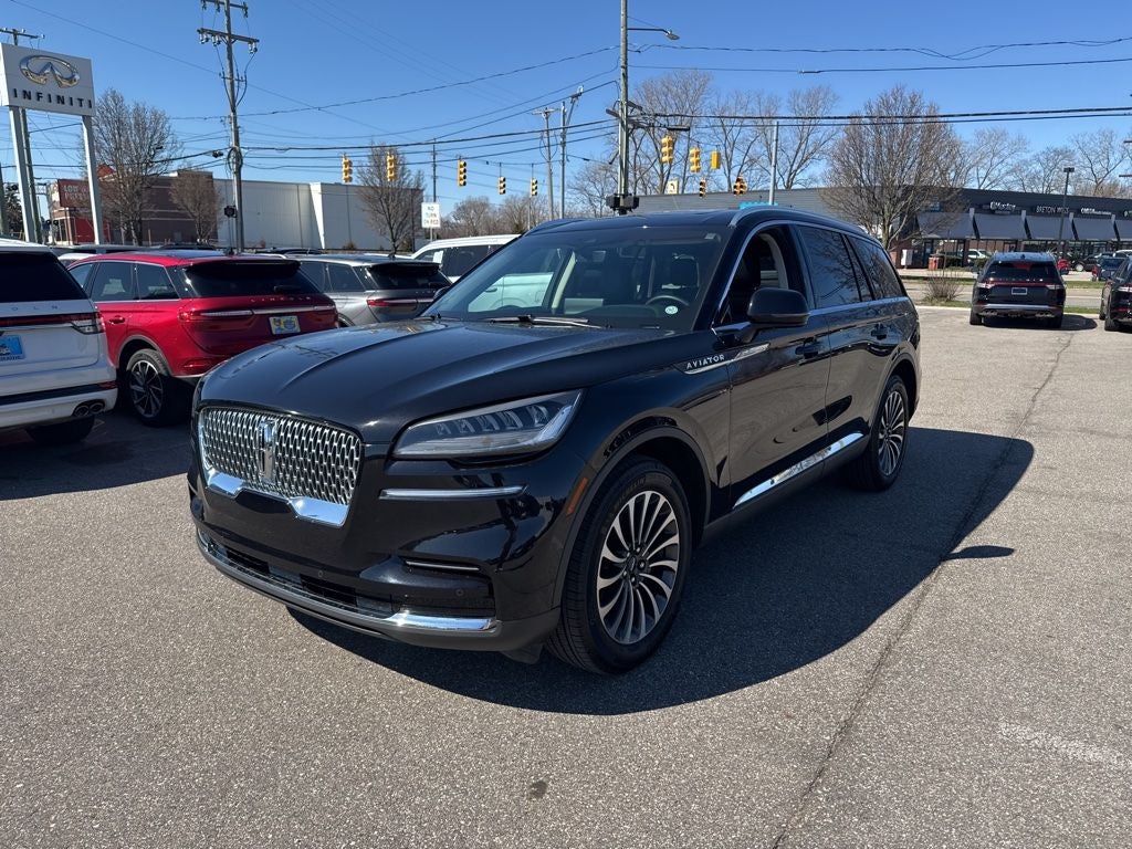 2023 Lincoln Aviator Standard