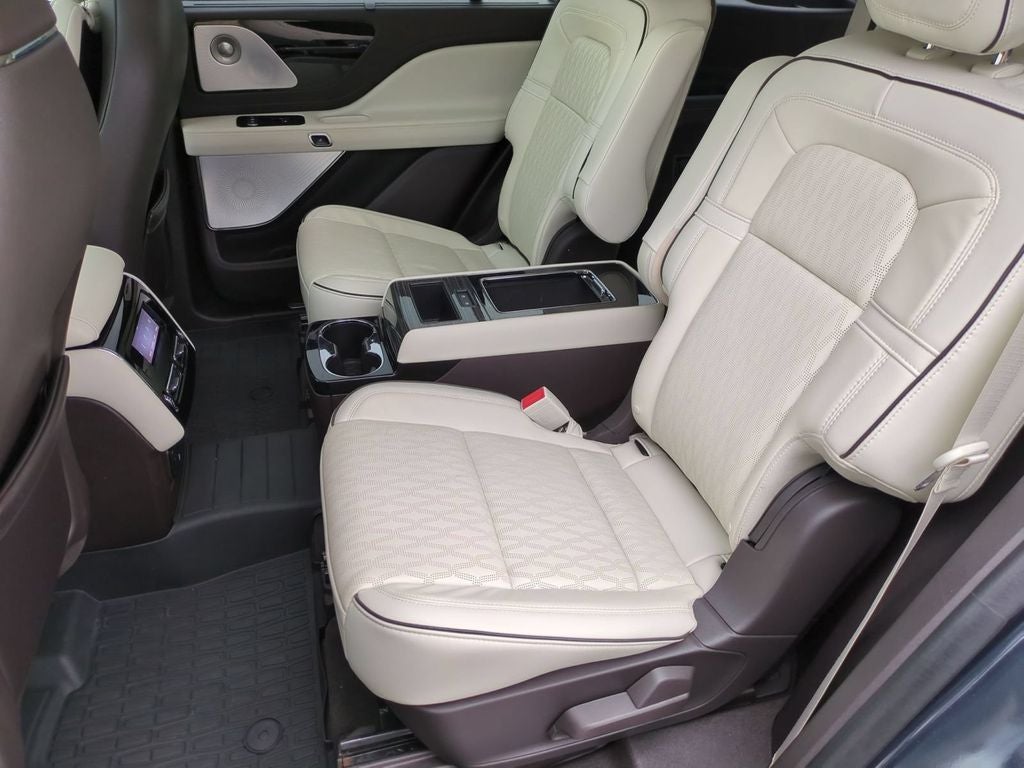 2023 Lincoln Aviator Black Label