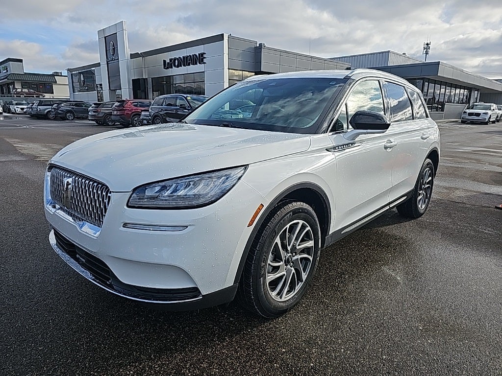 2022 Lincoln Corsair Standard