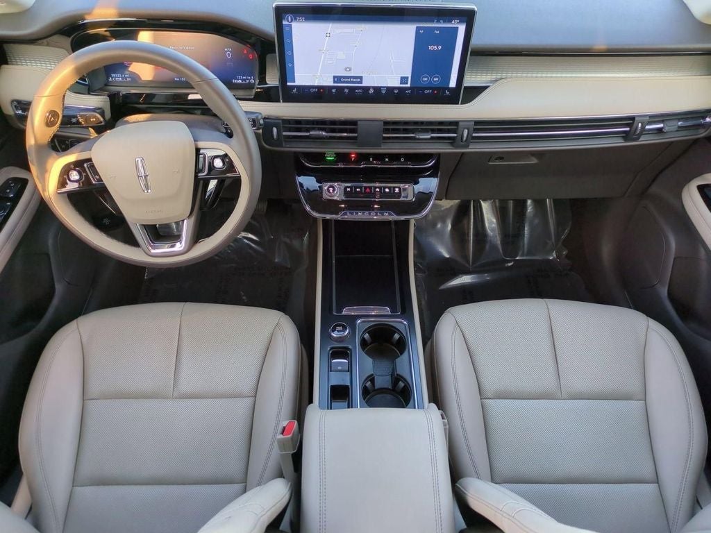 2023 Lincoln Corsair Standard