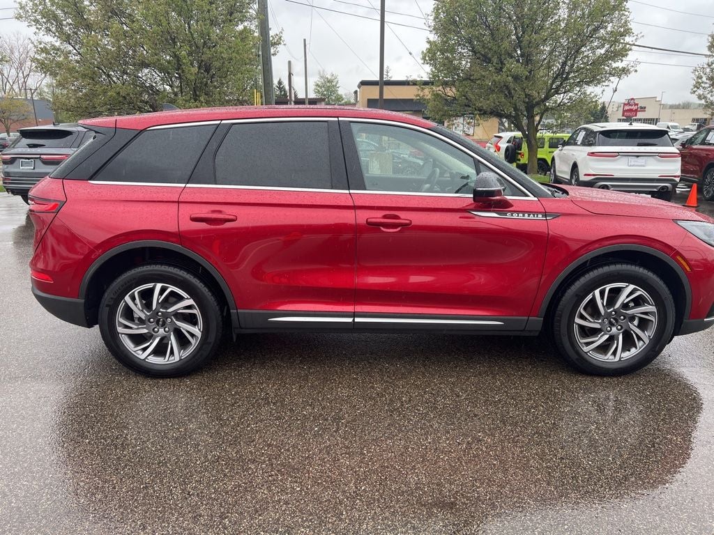 2023 Lincoln Corsair Standard