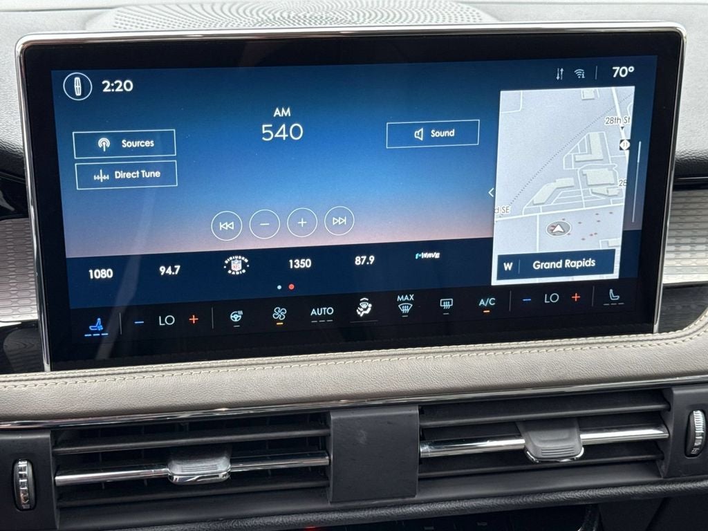 2023 Lincoln Corsair Standard