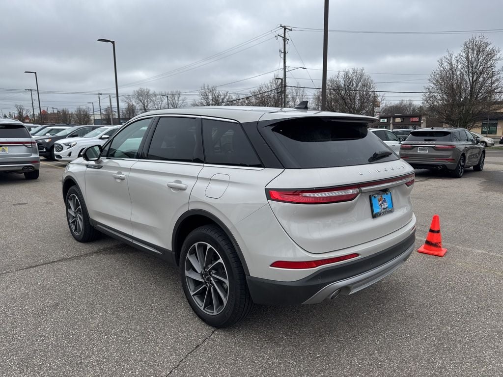 2023 Lincoln Corsair Standard