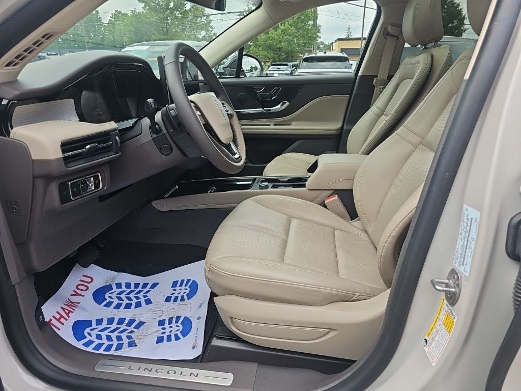 2024 Lincoln Corsair Premiere