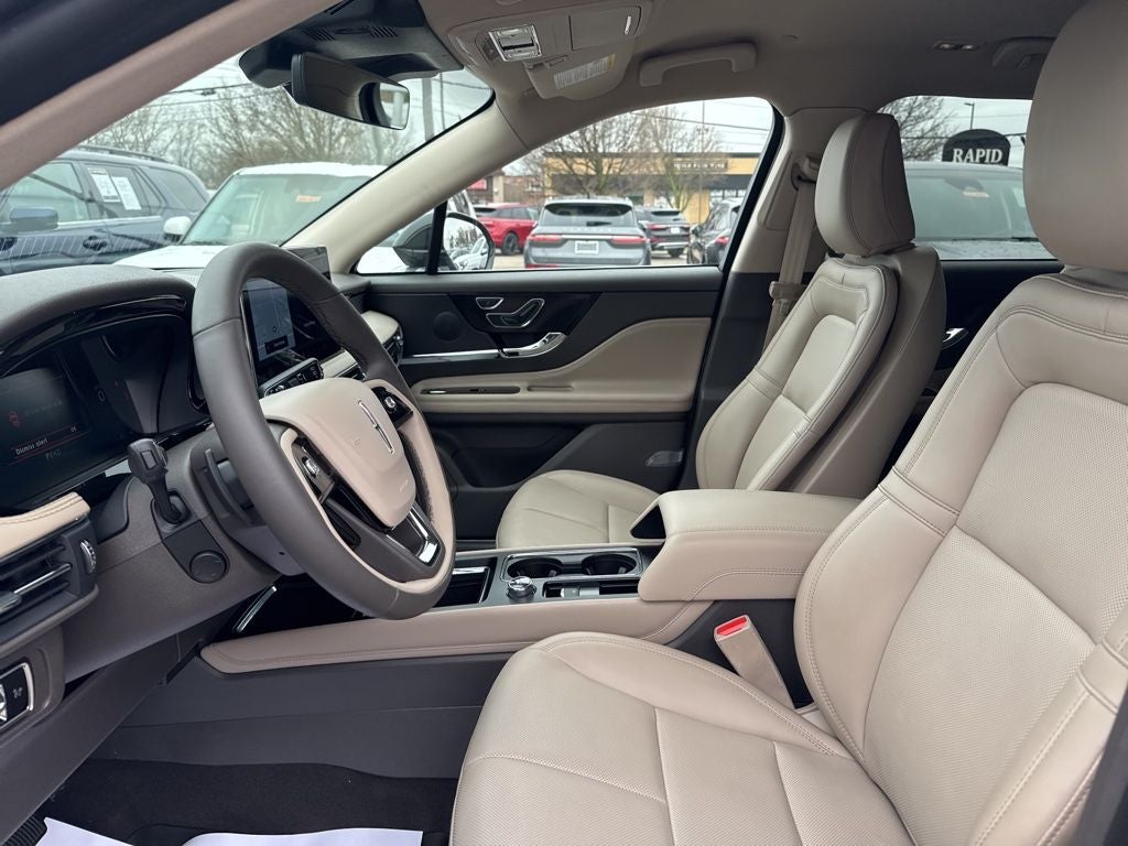 2024 Lincoln Corsair Premiere