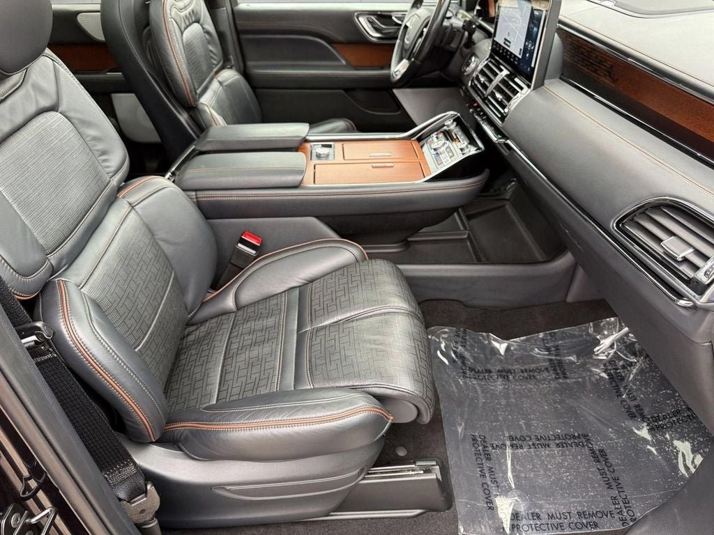 2024 Lincoln Navigator Black Label