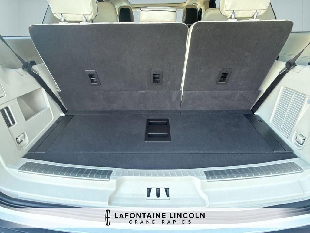 2023 Lincoln Navigator Black Label
